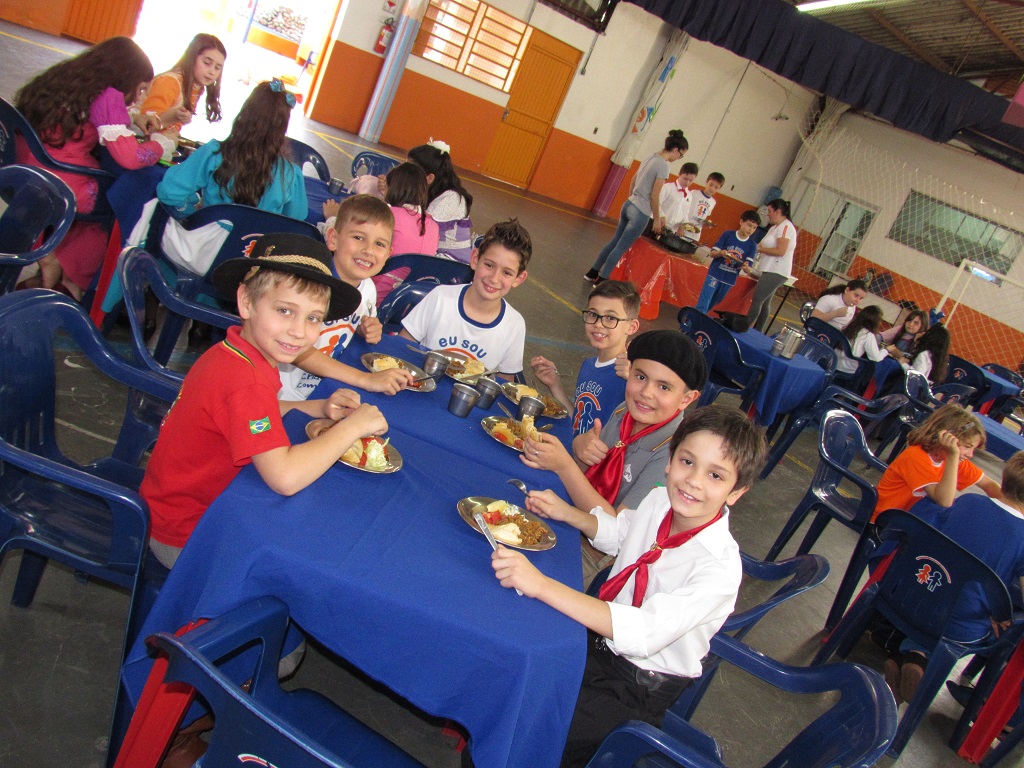 Escola Criança e CIA