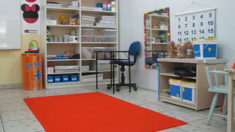 Escola Criança e CIA