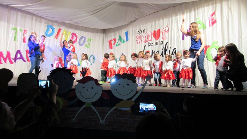 Escola Criança e CIA